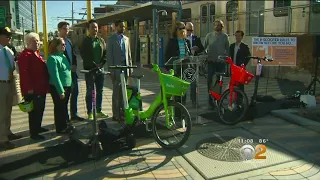 Santa Monica Unveils Pilot Program Of Shared Bikes, Scooters