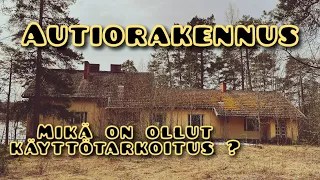 Mysteeri autiorakennus järven rannalla