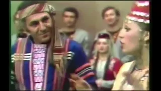 State Ensemble Of Song And Dance After Tatoul Altunyan - Qsh gna, otar (Armenian folk song)