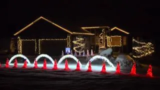 (Best Christmas Song Ever!) Florin Street - My Favourite time of Year Christmas Light Show