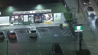 VIDEO | Car crashes into 7-Eleven Store in California