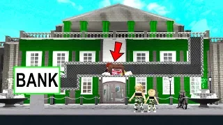 I Snuck Into A GOLD DIGGER's BANK.. COPS Shut It Down! (Roblox)