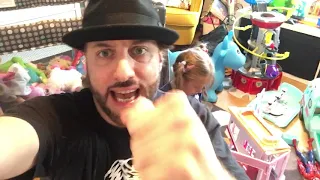 R.A. the Rugged Man performs on Netfest: On Your Couch for Twiztid