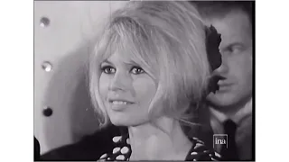 Brigitte BARDOT : actrice, chanteuse, muse