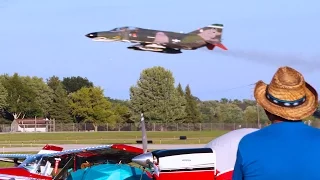 F4 Phantom II - High Speed Low Pass Flybys at AirVenture 2016