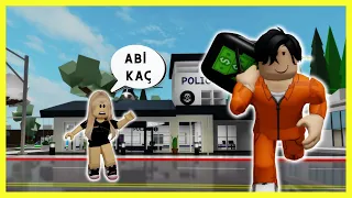 SUÇLU ABİMİ POLİSLERDEN KAÇIRDIK🤷ROBLOX Brookhaven🏡RP