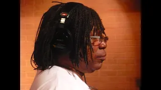 Milton Nascimento reencontra Elis Regina em música dos Beatles (2009)