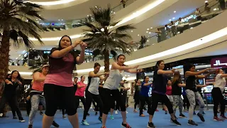 Let's groove tonight _ zumba al ghurair