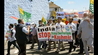 Kashmiris and Palestinians demonstrated outside the G7 Summit 2021 in cornwall