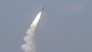 Pakistan testa missile da crociera. India inquieta