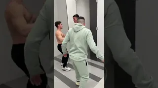 ПРАНК В МУЖСКОМ ТУАЛЕТЕ/СДЕЛАЛ КАЙФОВО МУЖИКАМ/ #tiktok #prank