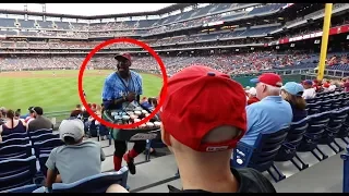 FUNNIEST vendor in MLB (Citizens Bank Park)