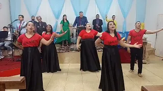 Coreografia Desapareceu um povo (Shirley Carvalhaes)