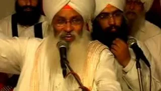 Asli nirdhan (gareeb) kaun hai - Bhai Guriqbal Singh Ji