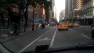 После урагана Сэнди, 31 Октября 2012. Driving in Manhattan after Hurricane Sandy.