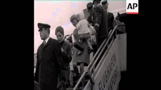 SYND 10 2 68 GERMAN REFUGEES ARRIVE FROM VIETNAM