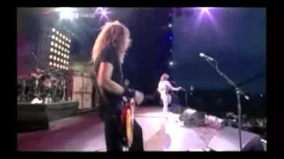 The Darkness - I Believe In A Thing Called Love - T in the Park 2004