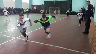 СДЮШОР Ужгород    2-0 ДЮФК "Карпати" (U-10)