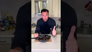 Мидии в томатном соусе  / Mussels in tomato sauce