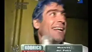 Rodrigo - Backstage en el Teatro Astral (diciembre de 1999)