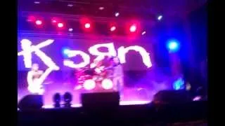 Korn India Gurgaon - Another Brick In The Wall (Part III) Live 2012