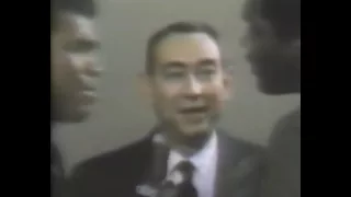 Muhammad Ali Angry Slaps Terrell For Calling Him Clay