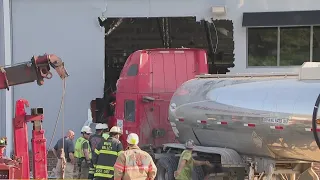 Driver of water tanker truck smashes into business in Pittsburgh area