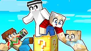 YOUTUBERS vs UN BLOQUE de LUCKY BLOCKS 😱😂 MINECRAFT con SILVIOGAMER