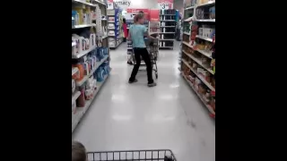 SHOCKING WORST TWEAKER METH HEAD EVER AT WALMART