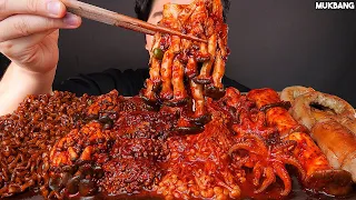 불닭 팽이버섯 쭈꾸미 볶음 진진짜라 버섯 먹방! SPICY MUSHROOM OCTOPUS BLACK BEAN NOODLE DAECHANG EATING ASMR MUKBANG