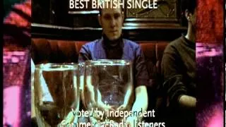 Robbie Williams wins British Single presented by David Ginola & Joely Richardson | BRIT Awards 2001