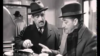 Totò spiega il capitalismo a Peppino ( La banda degli onesti, 1956)