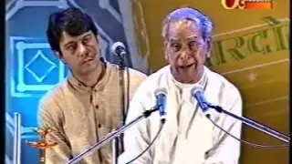 Bharat Ratna Bhimsen Joshi at his Best - Indrayani Kathi and Tirth Vitthal_1