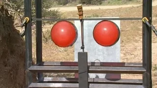 Splitting a Bullet with a Knife & Hitting Two Balloons - Cisko Master Gunfighter