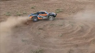 Traxxas Slash (2wd) Donuts in Loose Dirt