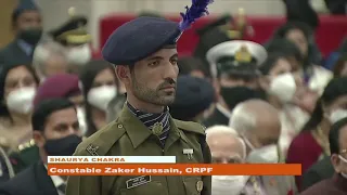 President Kovind presents Shaurya Chakra to Constable Zaker Hussain, CRPF.