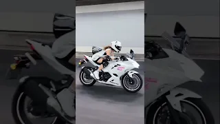 Boys vs girls # Riding Ninja H2r)which one is best boys or girls/ you can comment