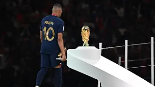 😢 mbappé sad but ...