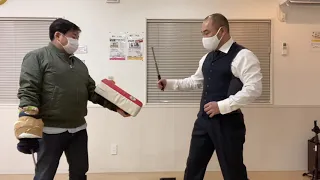 警棒の禁じ手①：打ち方の基本　Expandable Baton