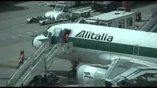 Aeroporto di Capodichino, viaggio nella Torre di Controllo