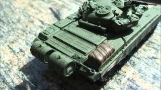 Revell T-72 M1 (NVA)  1:72