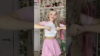 KiKa KiM Hot TikTok Dance - Life of the Party - 😍🔥😍