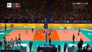 Amazing Volleyball Rally - Vakifbank vs Fenerbahçe (Cup Final 2022)