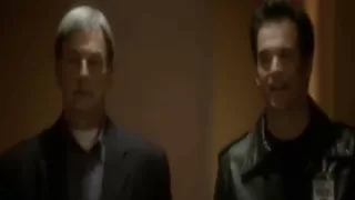 NCIS-Gibbs slaps Dinozzo for the first time