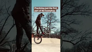 BMX - first part of the bunnyhop #bunnyhop #bmx #bmxtricks #bunny hop #beginner #basics #shorts