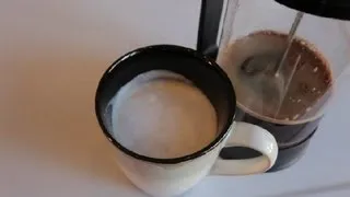 How to Make a Cappuccino With French Press Coffee : Coffee Making