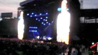 Paul McCartney at Fenway Park Aug 5th 2009- telling a story with Jimi Hendrix and Eric Clapton