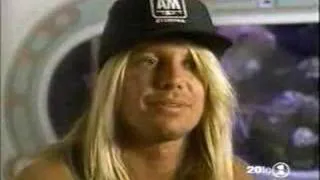 axl rose and vince neil s verbal fight