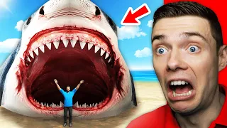 MEGALODON SHARK HUNTING Goes WRONG In GTA 5 (Scary)