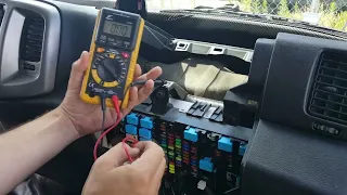 Hino: Installing Power Connections
